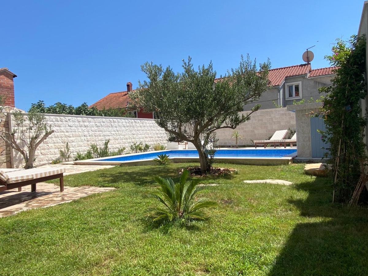 Villa Mediterra Garden & Pool Bol Luaran gambar