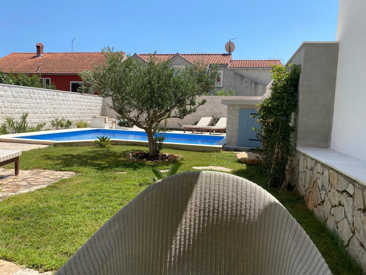 Villa Mediterra Garden & Pool Bol Luaran gambar